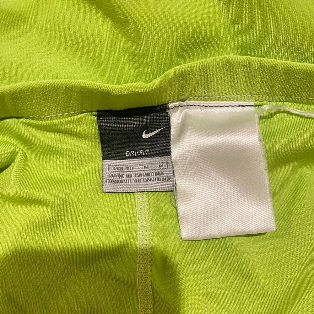 Women’s Lime Green Nike Tennis Skirt Medium